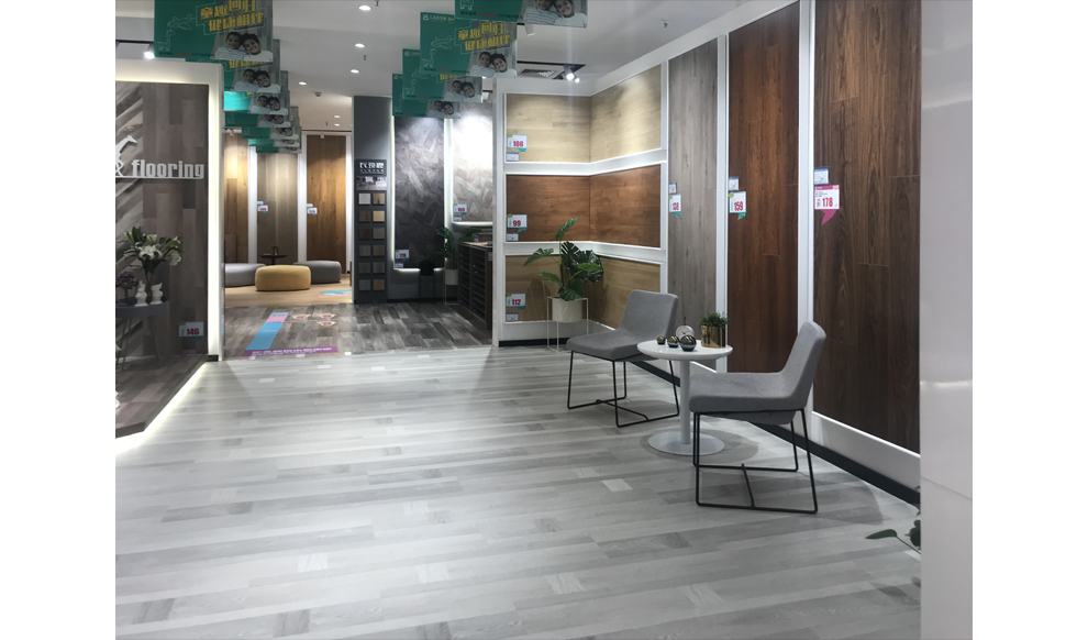 180㎡門(mén)店實(shí)景展示1
